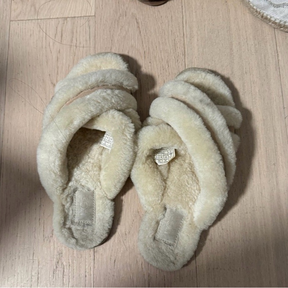 UGG Cream Fuzzy Slippers